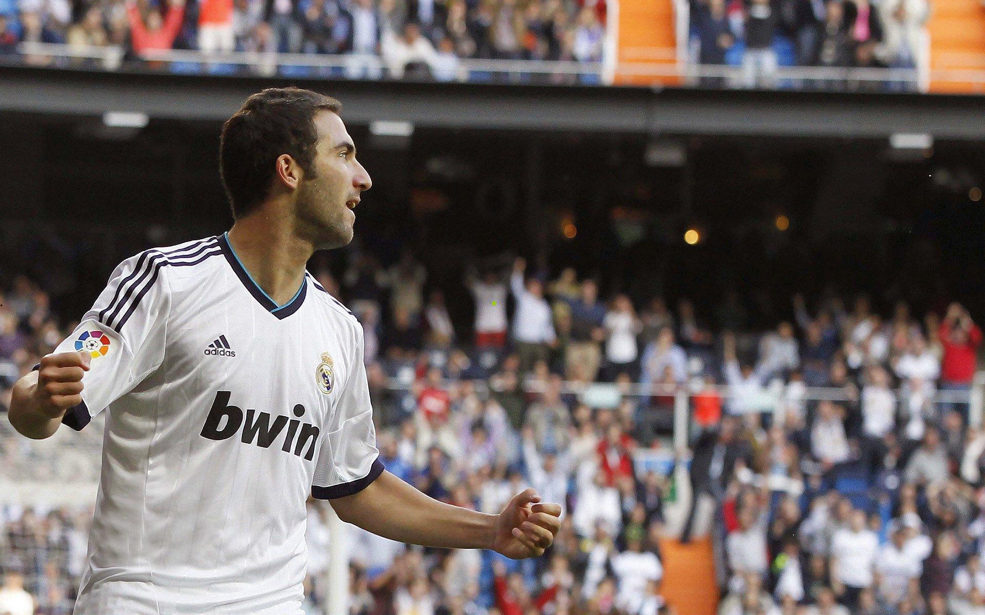 首尔主帅赛后坦言成都防守如铁壁,进攻无果遗憾收场