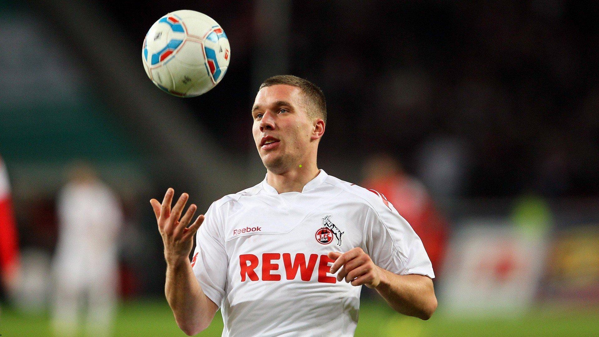 C罗开启第六次世预赛征程 世界杯官方发布特别纪念海报